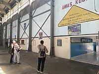 Hangar sisi barat